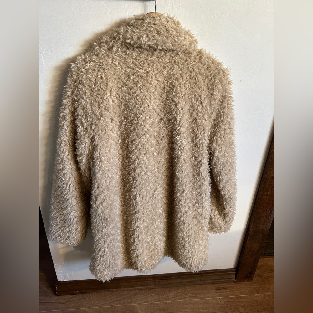Tularosa Teddy Jacket - Picture 9 of 10